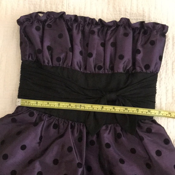 Betsy Johnson Cocktail Dress - Picture 3 of 6